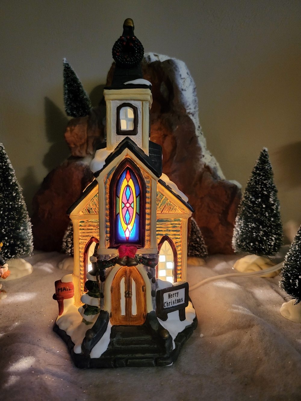 Galleria Inc Porcelain Christmas Village Church Lighted Stained Glass Boxed